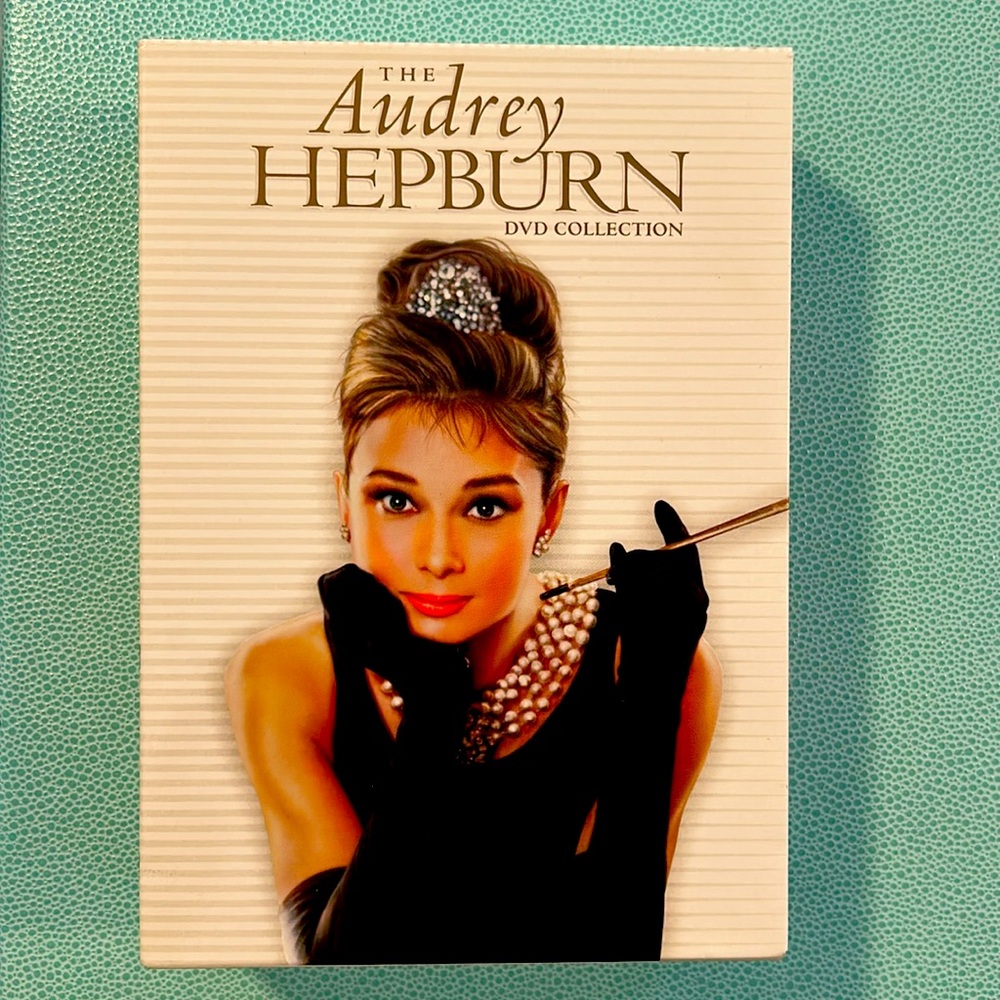 EUC The Audrey Hepburn DVD Collection